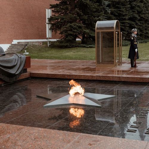 Мемориал Неизвестного Солдата в Александровском Саду