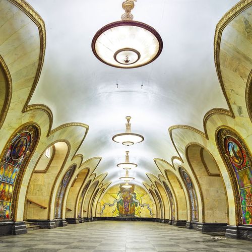 Станция Новослободская Московского Метрополитена