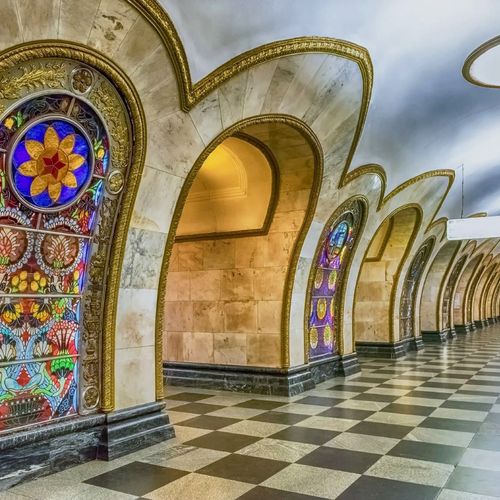 Станция Новослободская Московского Метрополитена