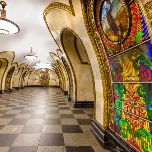 Станция Новослободская Московского Метрополитена