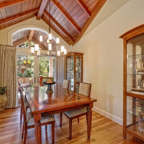 Дом у озера, реконструкция