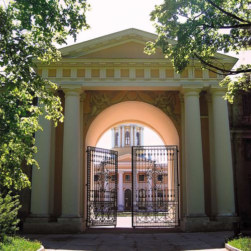 Государственный Музей-усадьба Архангельское